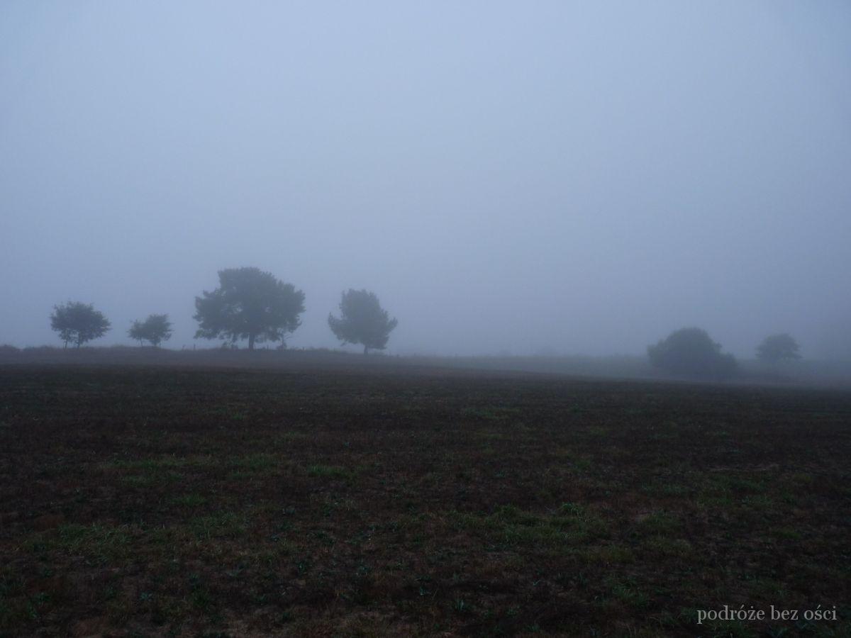 mgla w galicji portomarin palas del rei relacja camino de santiago droga szlak swietego jakuba hiszpania camino frances
