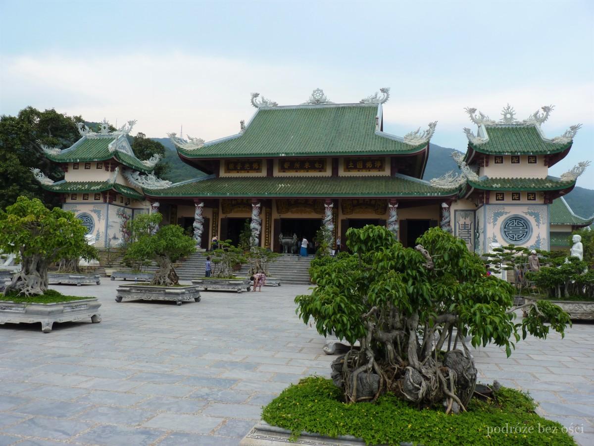 pagoda Linh Ung