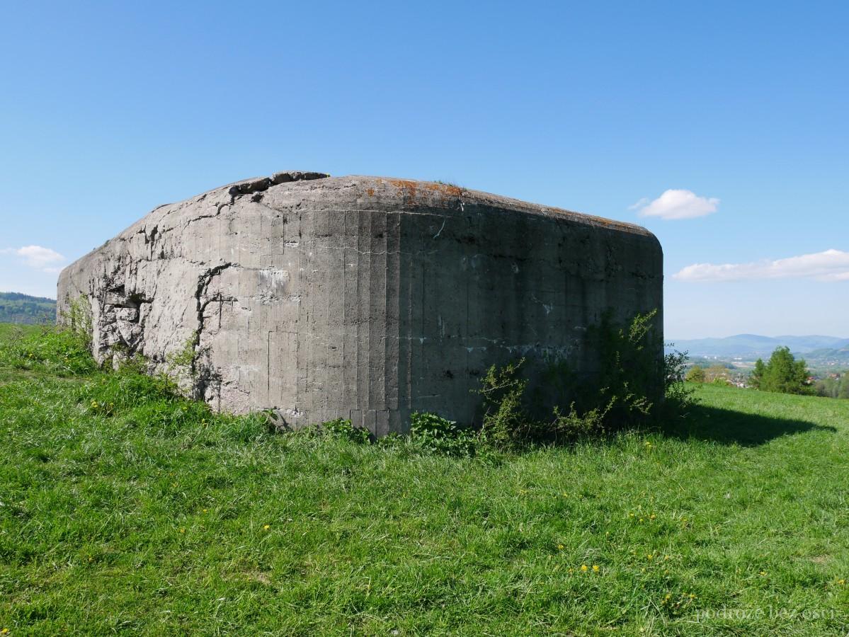 Fort Wyrwidąb schron Żabnica
