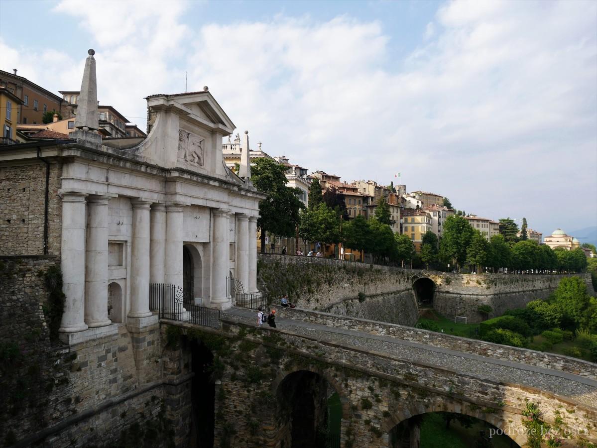 Bergamo Brama Świętego Jakuba (Porta San Giacomo)