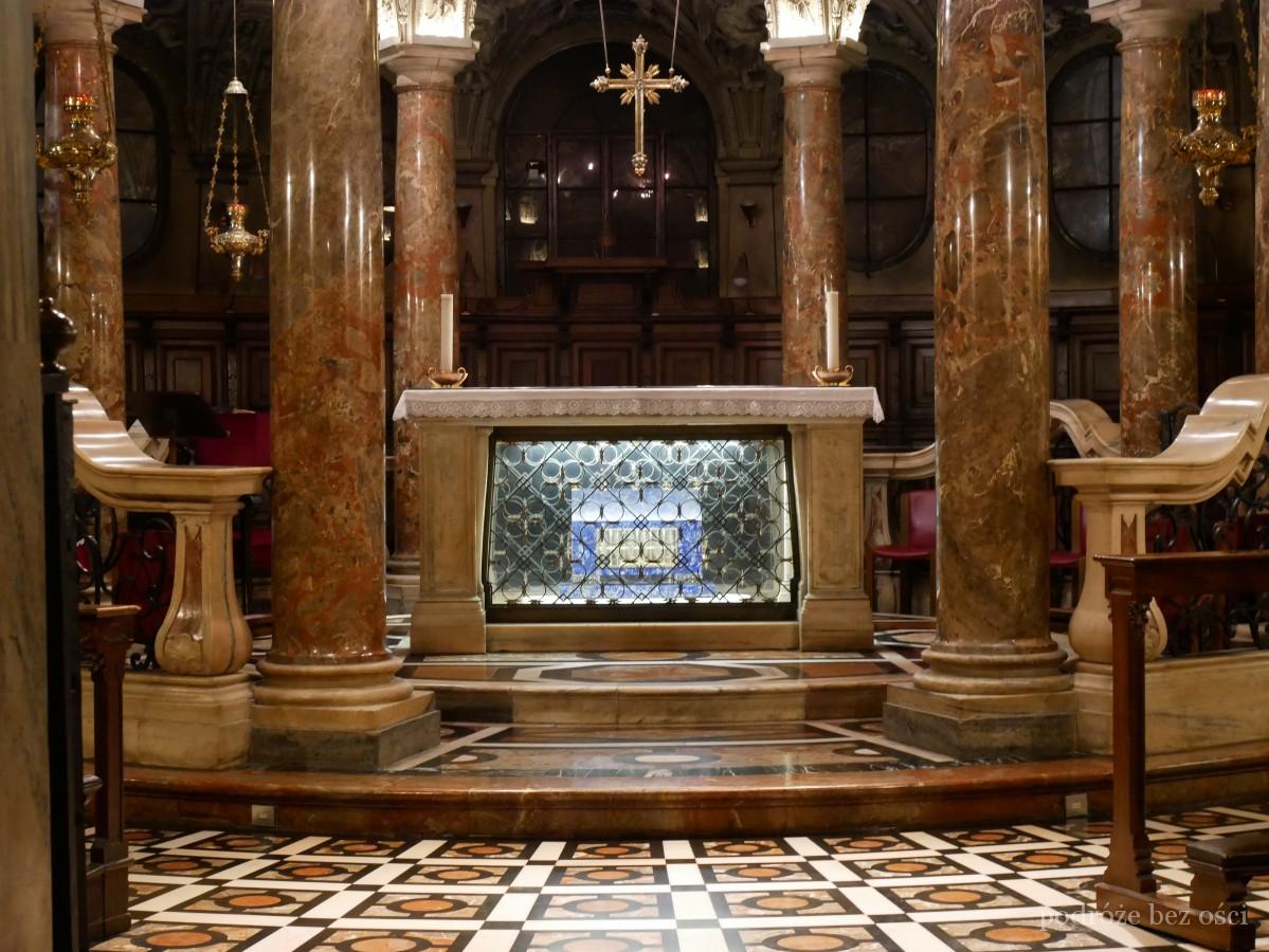 Krypta świętego Karola, Crypt of St. Charles Duomo di Milano