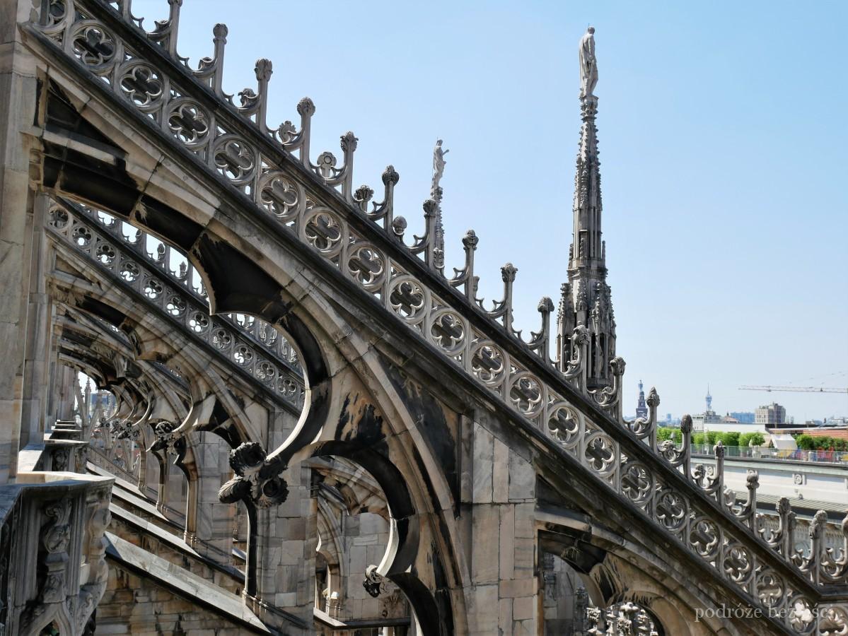 Duomo di Milano Katedra w Mediolanie rooftops dach