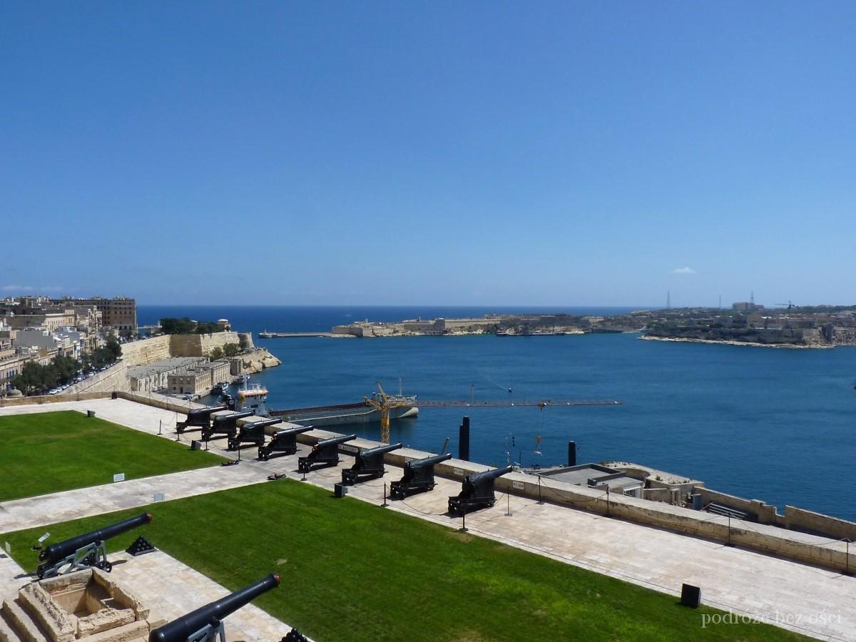 Saluting battery Valletta Malta Bateria armatnia