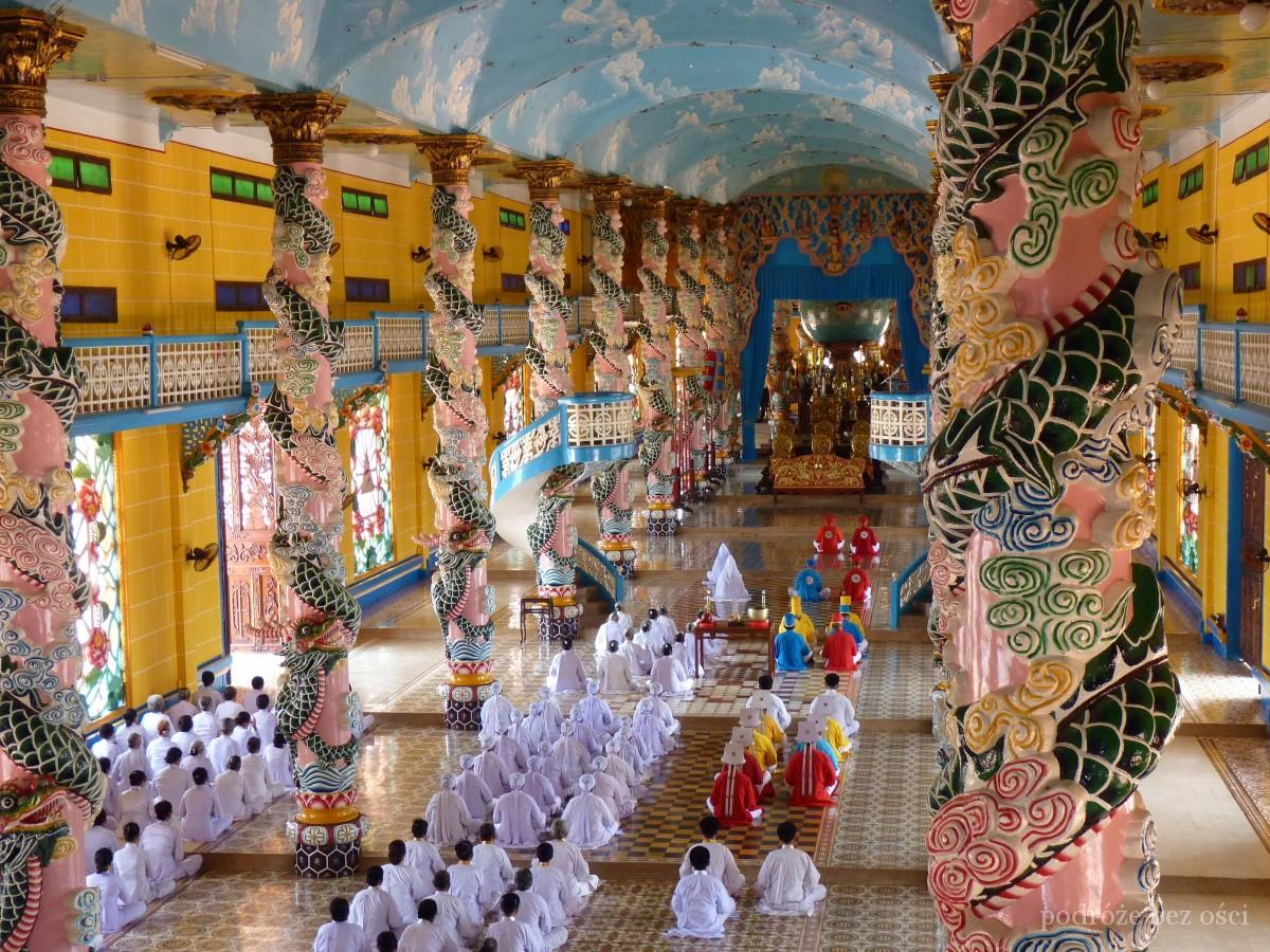 Świątynia Cao Dai w Tây Ninh, Cao Đài Temple, Tay Ninh, kaodaizm, Wietnam, Vietnam, Việt Nam (16)