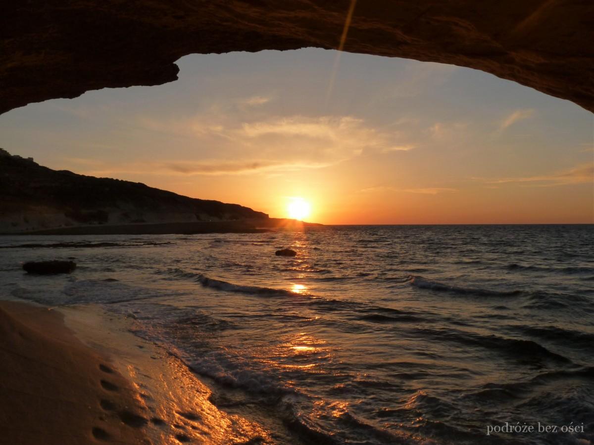 Xwejni Bay, Wyspa Gozo, Malta plaża zatoka