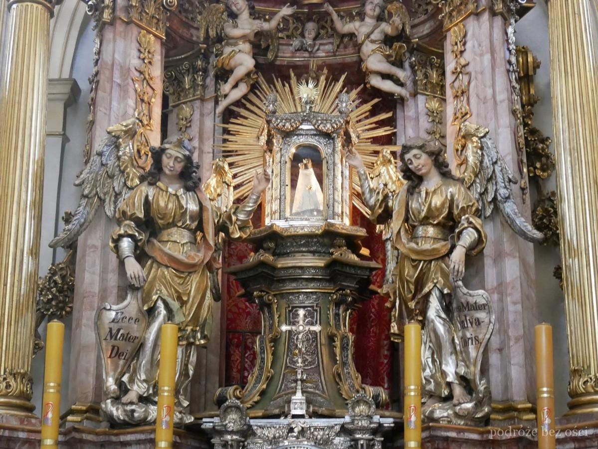 Figurka Matki Boskiej z Dzieciątkiem, Bazylika Nawiedzenia Najświętszej Marii Panny. Sanktuarium. Wambierzyce