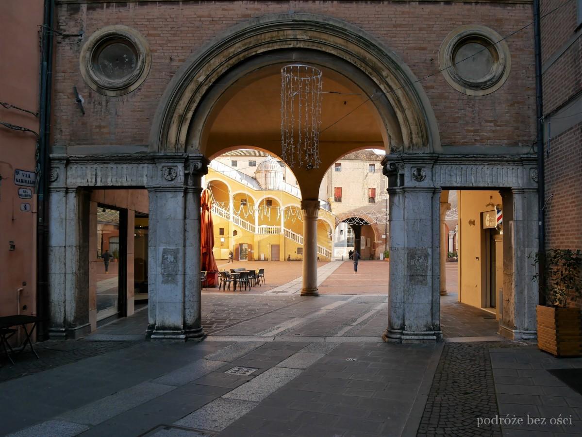 Ratusz (Palazzo Municipale), Ferrara, Włochy