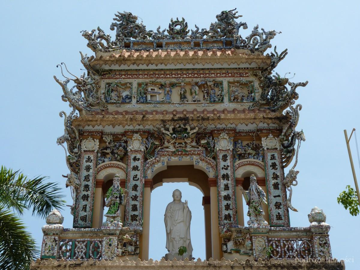 Świątynia Vinh Trang (Vĩnh Tràng Temple) w My Tho. Wietnam. Viet Nam