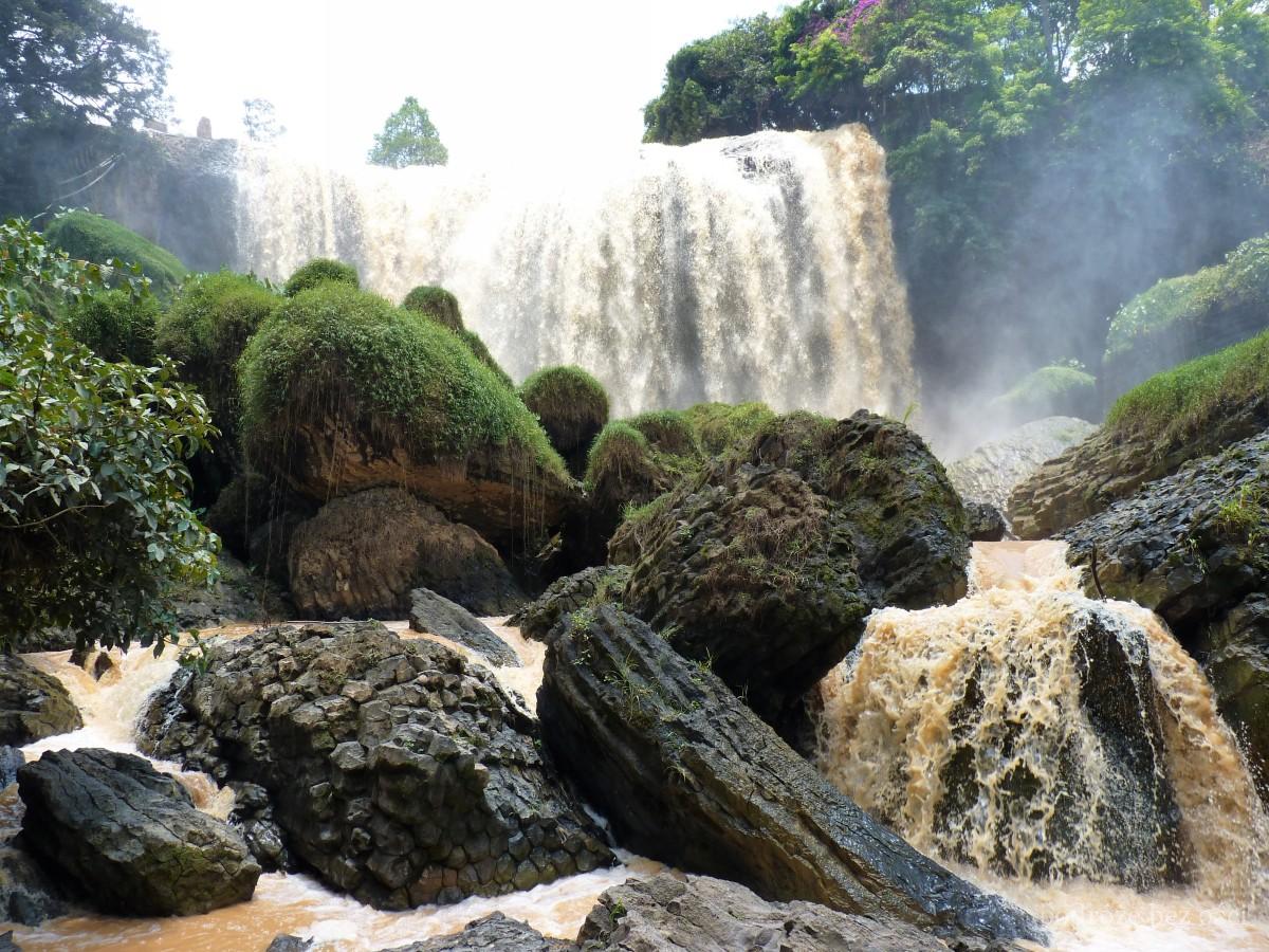 da lat dalat wodospad slonia elephant waterfalls that voi wietnam viet nam