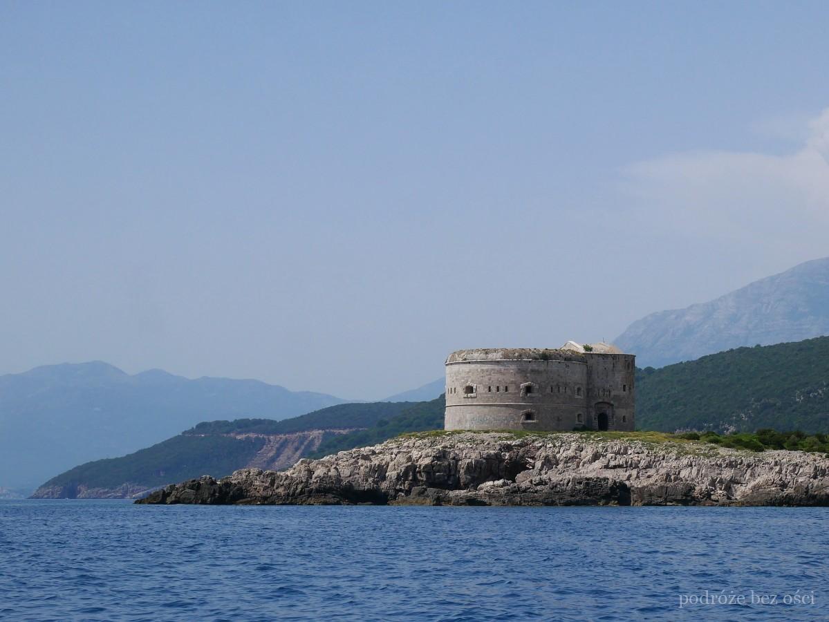 fort arza tvrdava lustica herceg novi czarnogora montenegro