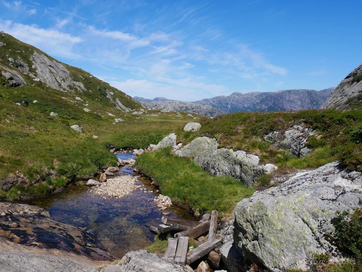 kjerag kjeragbolten trasa szlak wycieczka trekking norwegia norway hike 