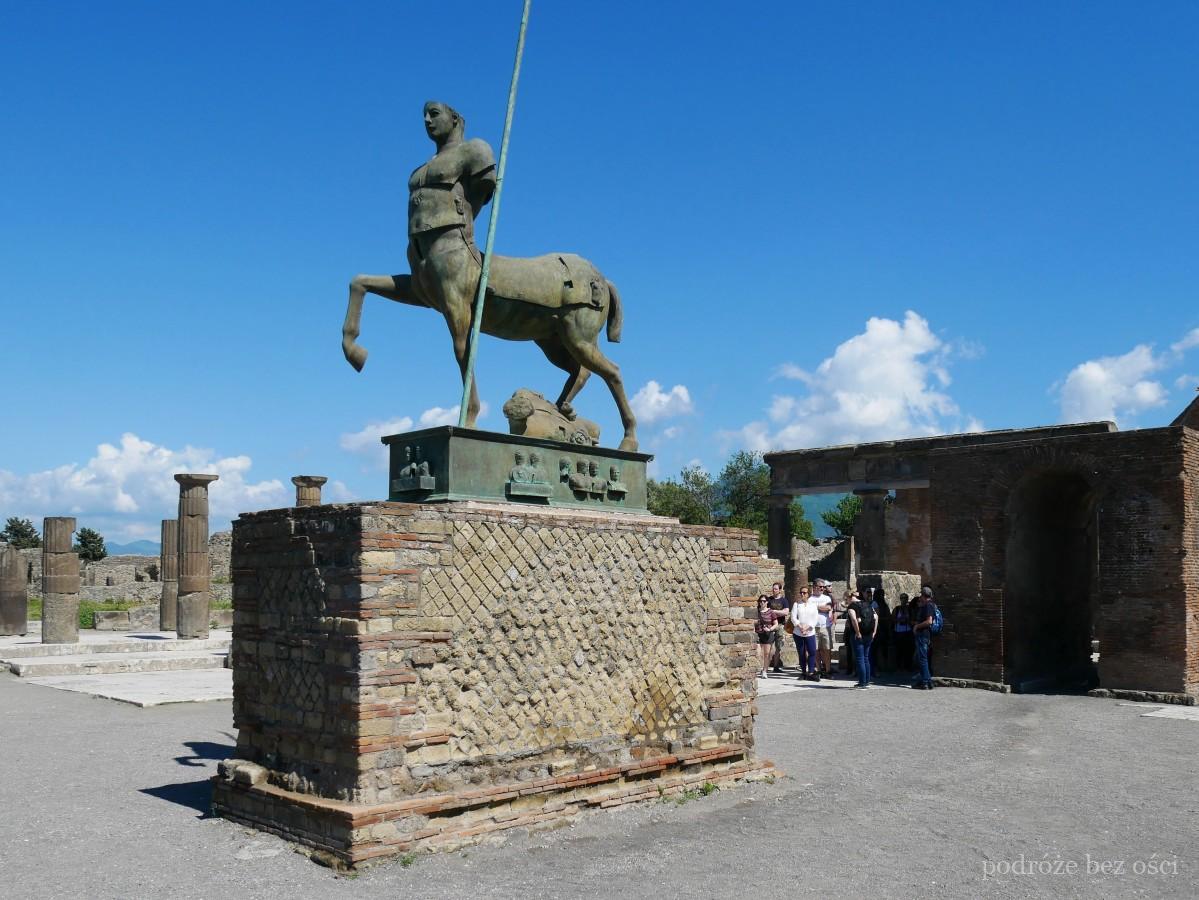 centaur igor motoraj pompeii pompei forum foro