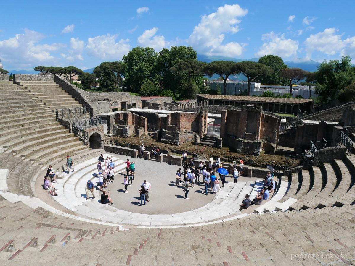 teatro grande teatr wielki pompeje zwiedzanie atrakcje co warto zobaczyc wlochy pompeii pompei