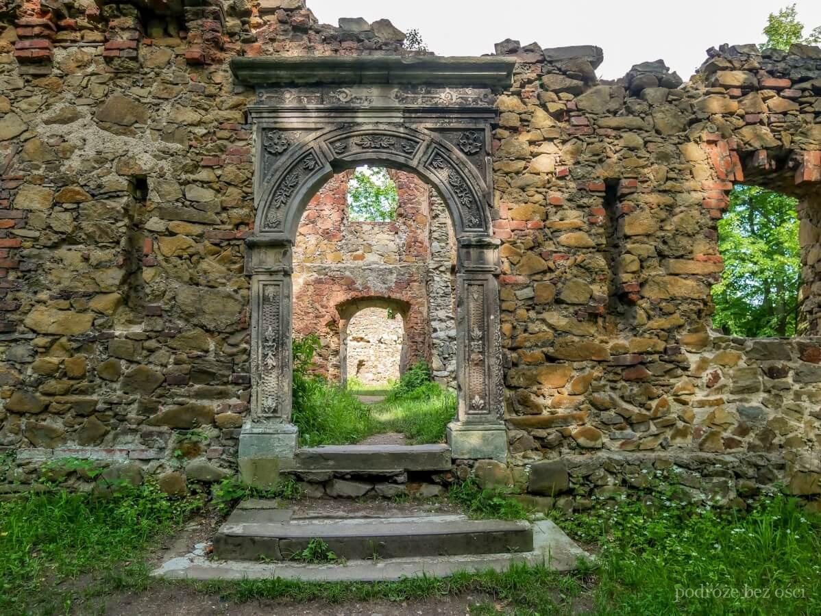 ruiny zamku stary ksiaz walbrzych 