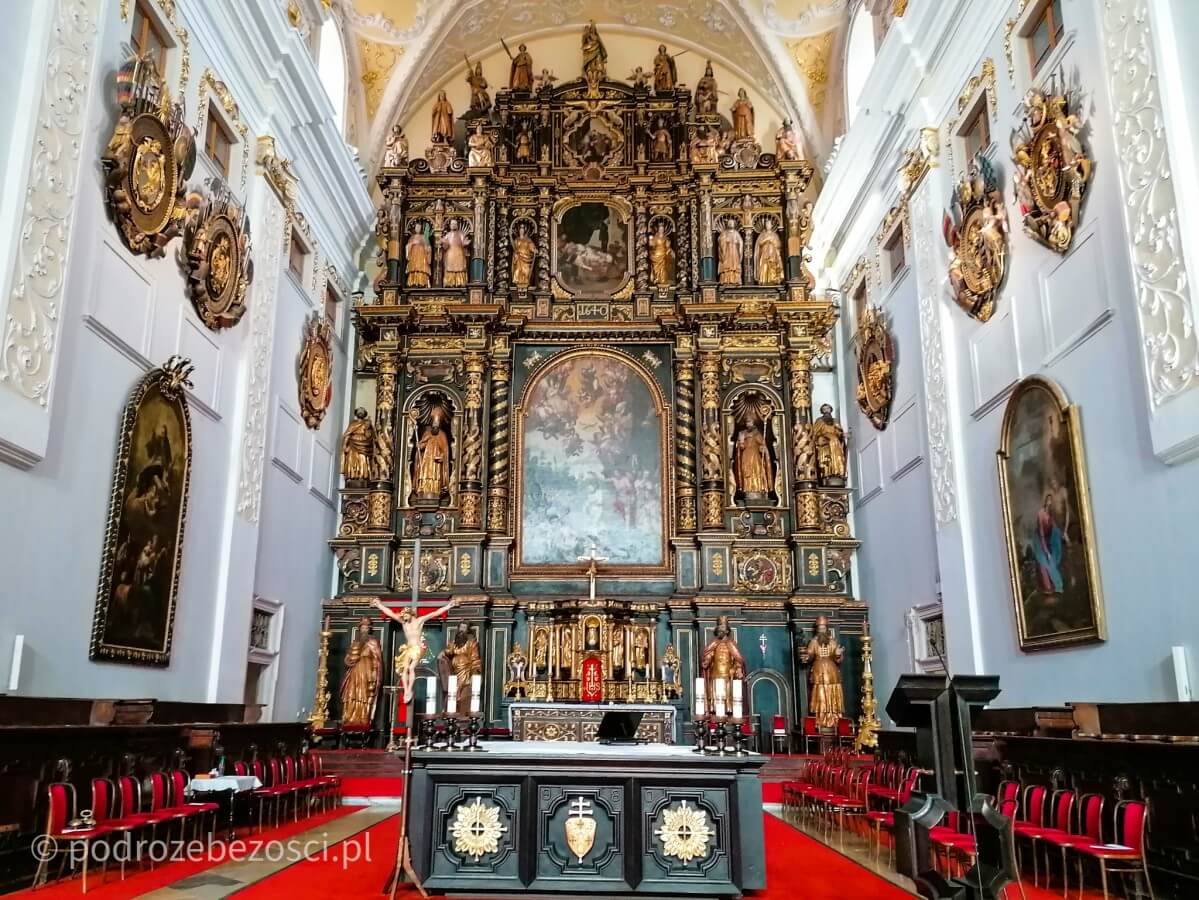 barokowy ołtarz katedra sw jana chrzciciela katedrala svateho jana krstitela trnava trnawa slowacja slovakia 
