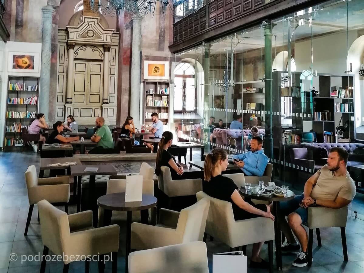 synagoga cafe trnava trnawa slowacja slovakia