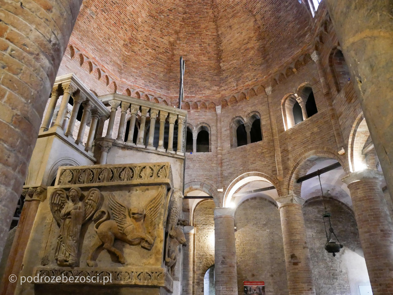 basilica santuario santo stefano bolonia atrakcje co warto zobaczyc zwiedzic w bolonii bologna przewodnik wlochy italia