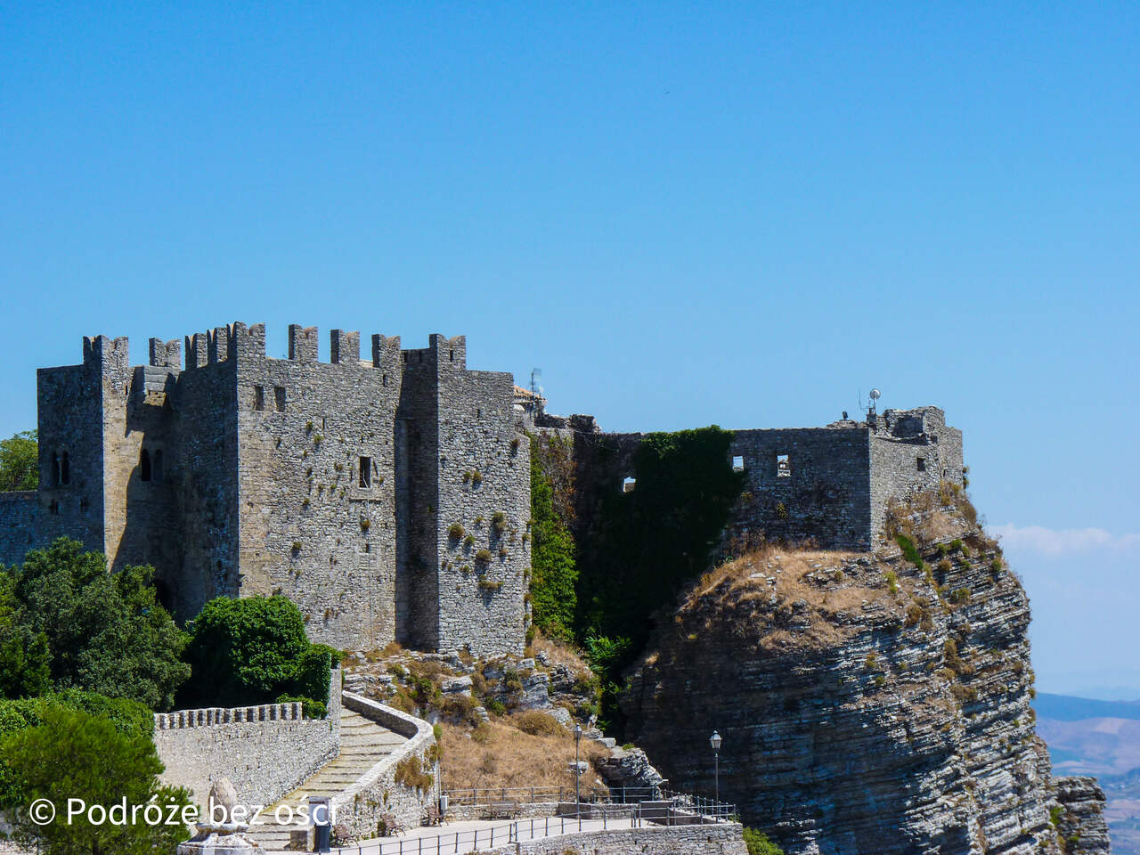 erice sycylia atrakcje co warto zobaczyc zwiedzic w sycylii wlochy przewodnik mapa pogoda noclegi 