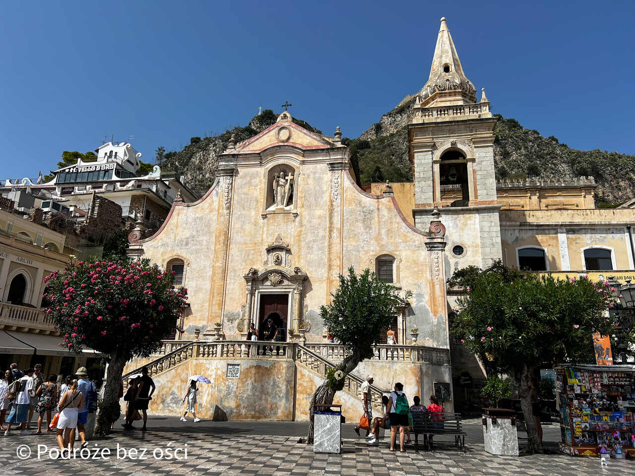 taormina sycylia atrakcje co warto zobaczyc zwiedzic w sycylii wlochy przewodnik mapa pogoda noclegi 