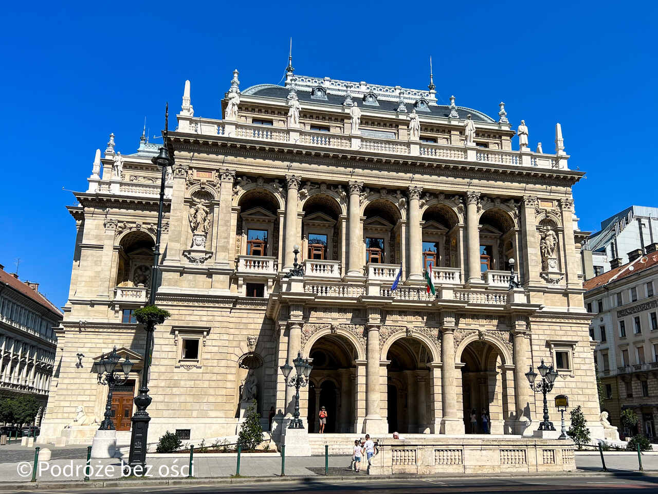 wegierska opera panstwowa budapeszt atrakcje co warto zobaczyc zwiedzic w budapeszcie przewodnik mapa wegry 