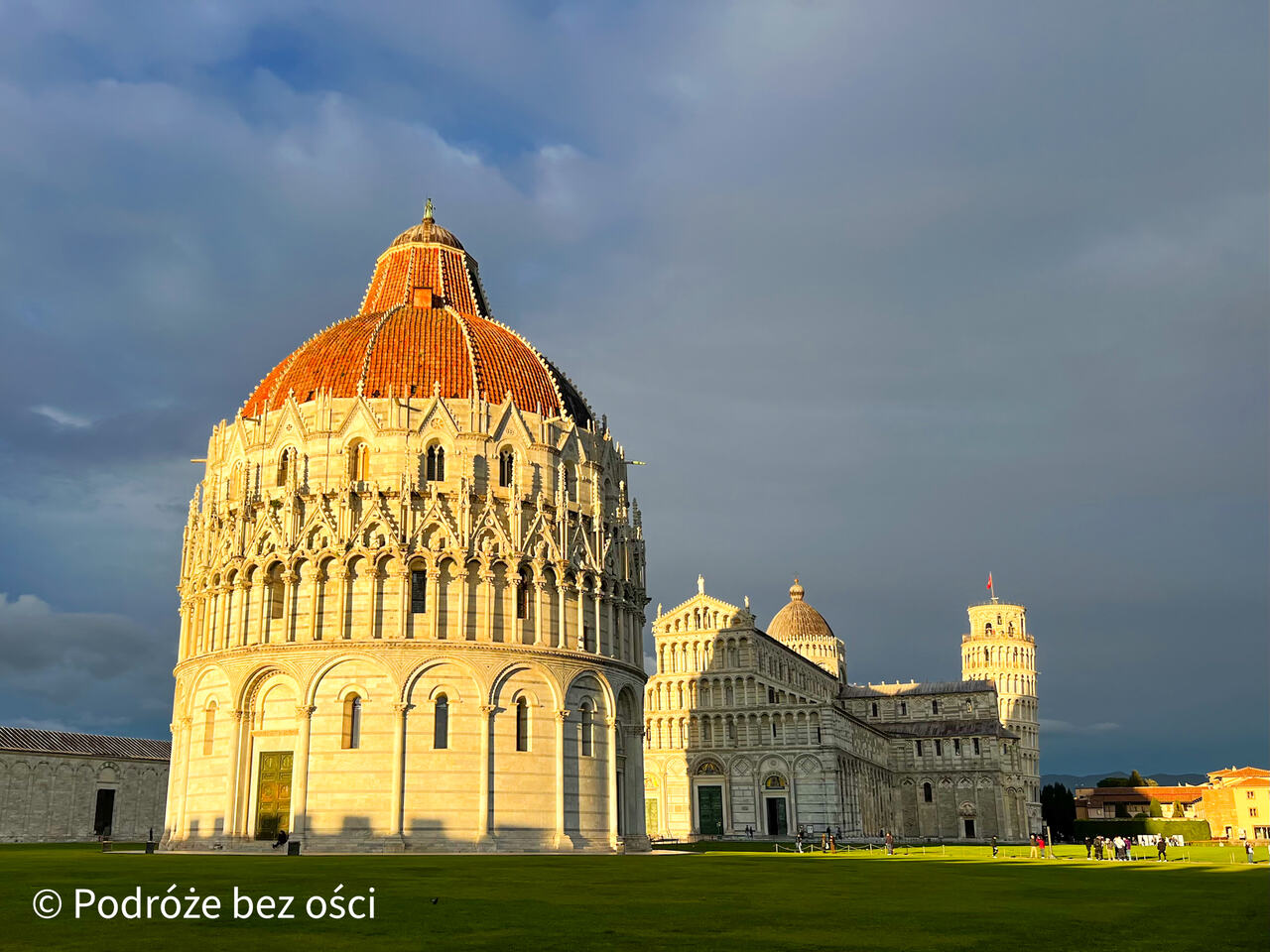 baptysterium piza atrakcje co warto zobaczyc zwiedzic w pizie toskania wlochy przewodnik zabytki zwiedzanie pisa