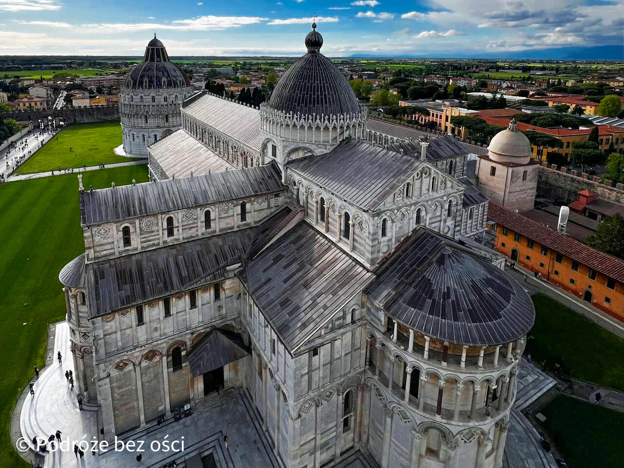 plac cudow piza atrakcje co warto zobaczyc zwiedzic w pizie toskania wlochy przewodnik zabytki zwiedzanie mapa noclegi pogoda pisa