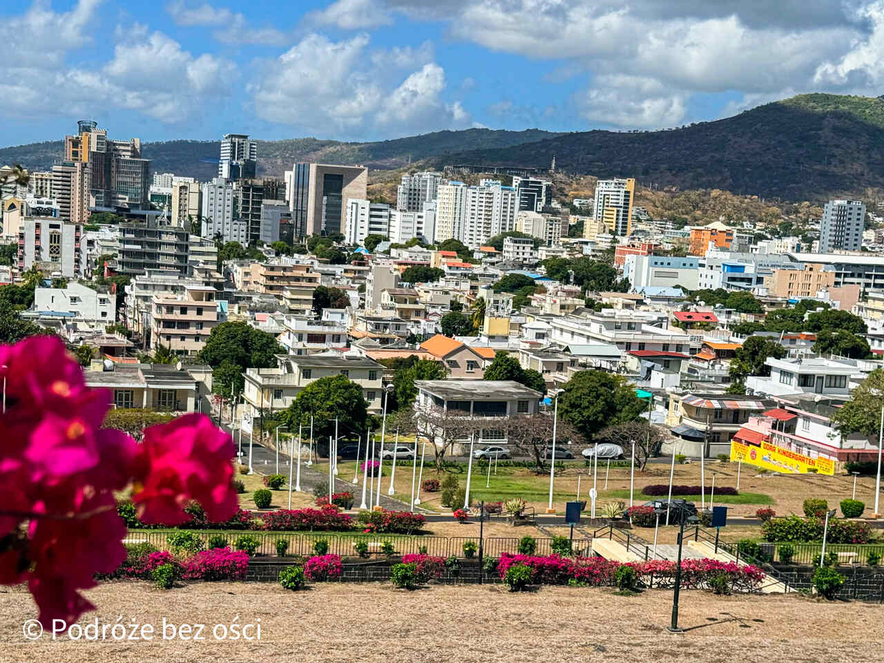 port louis stolica mauritius atrakcje co warto zobaczyc zwiedzic na mauritiusie przewodnik plaze wakacje