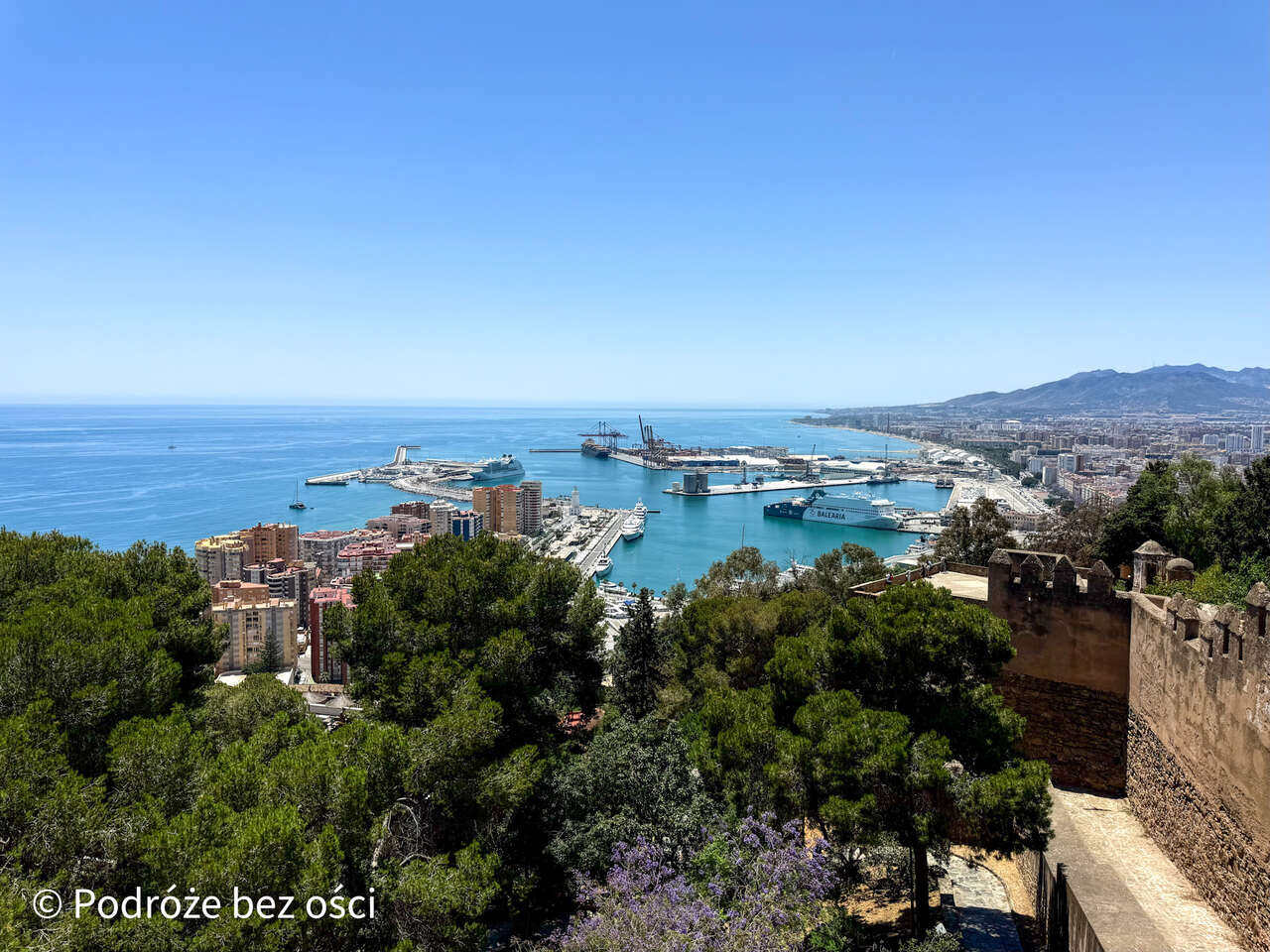 castillo-de-gibralfaro-malaga-atrakcje-co-warto-zobaczyc-zwiedzanie-malagi castillo-de-gibralfaro-malaga-atrakcje-co-warto-zobaczyc-zwiedzanie-malagi