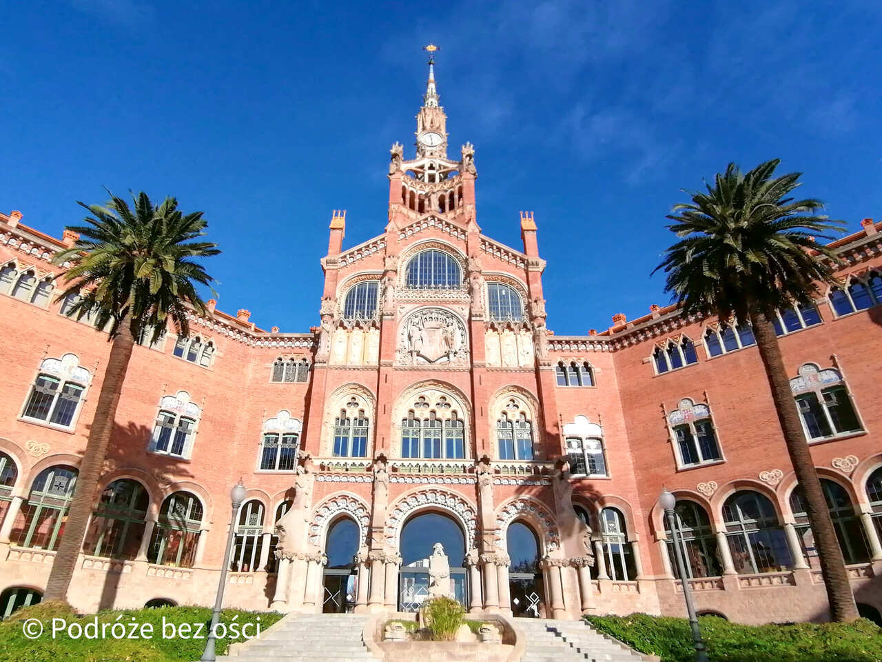 Szpital św. Pawła w Barcelonie (Hospital de Sant Pau) – modernistyczny kompleks architektoniczny
