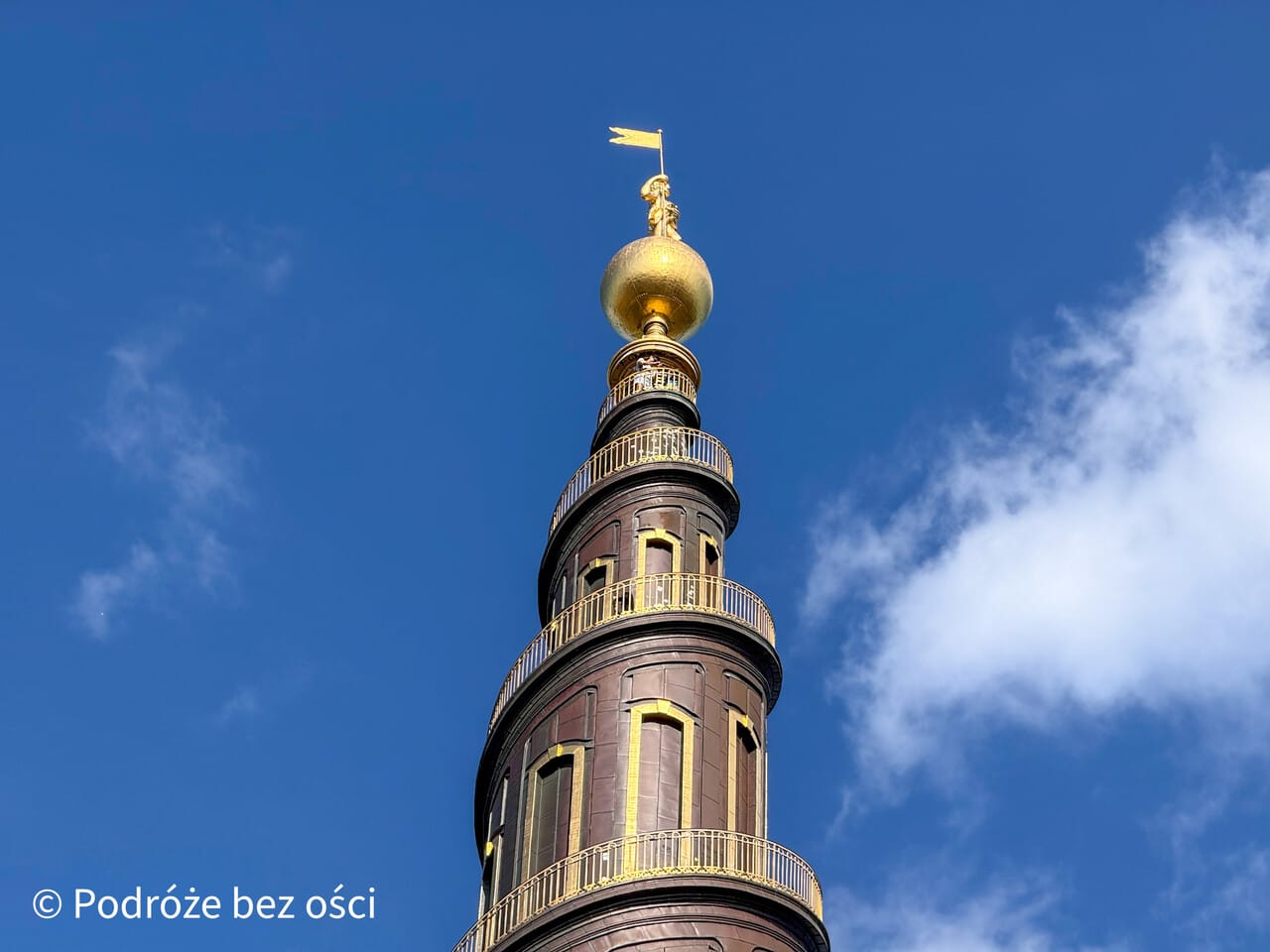 Spiralne schody na wieży Kościoła Najświętszego Zbawiciela w Kopenhadze Spiralne schody na wieży Kościoła Najświętszego Zbawiciela w Kopenhadze